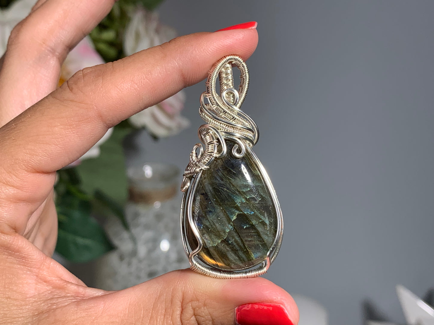 Wire Wrapped Labradorite Pendant (2.2" 56mm)