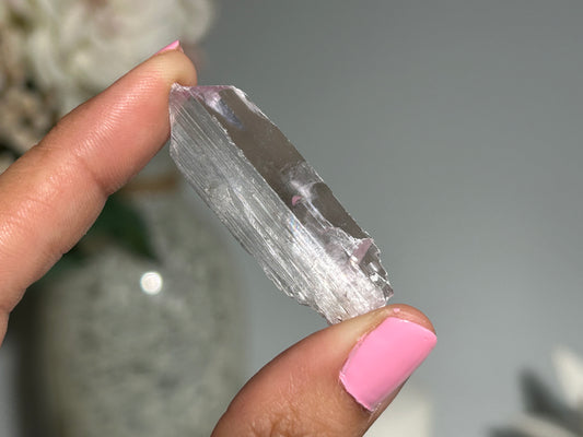 Natural Purple Kunzite Point (1.75", 45mm)