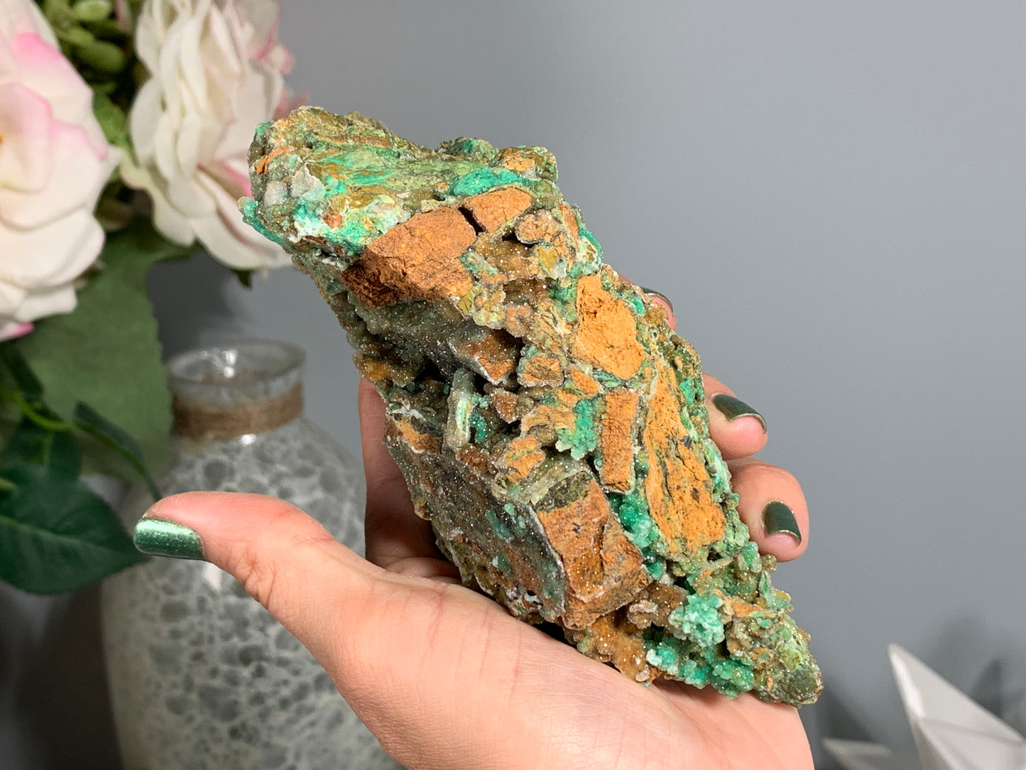 Druzy Chrysoprase (5.4", 136mm)