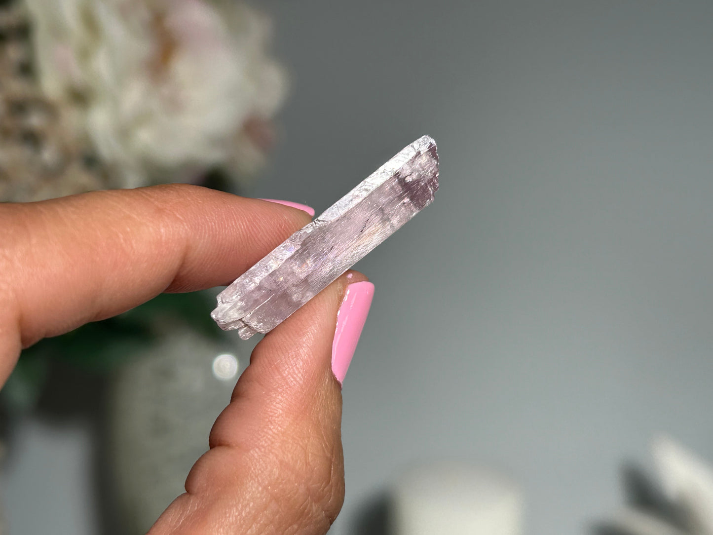 Natural Purple Kunzite Point (1.3", 34mm)