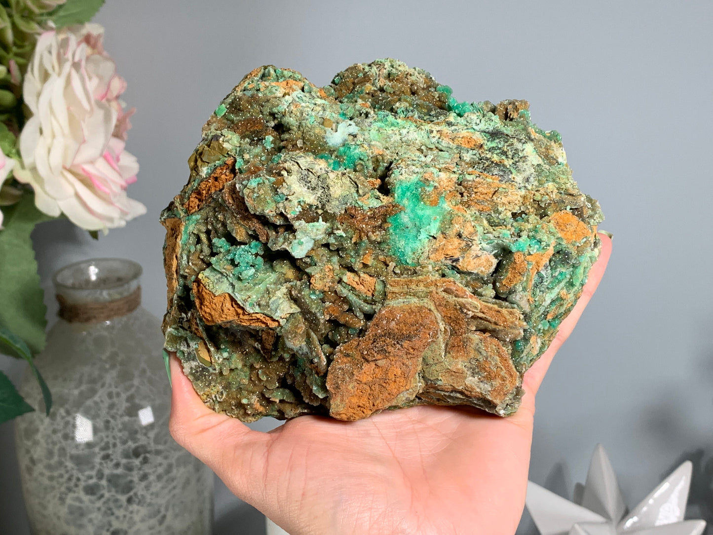 Druzy Chrysoprase (5.9", 150mm)