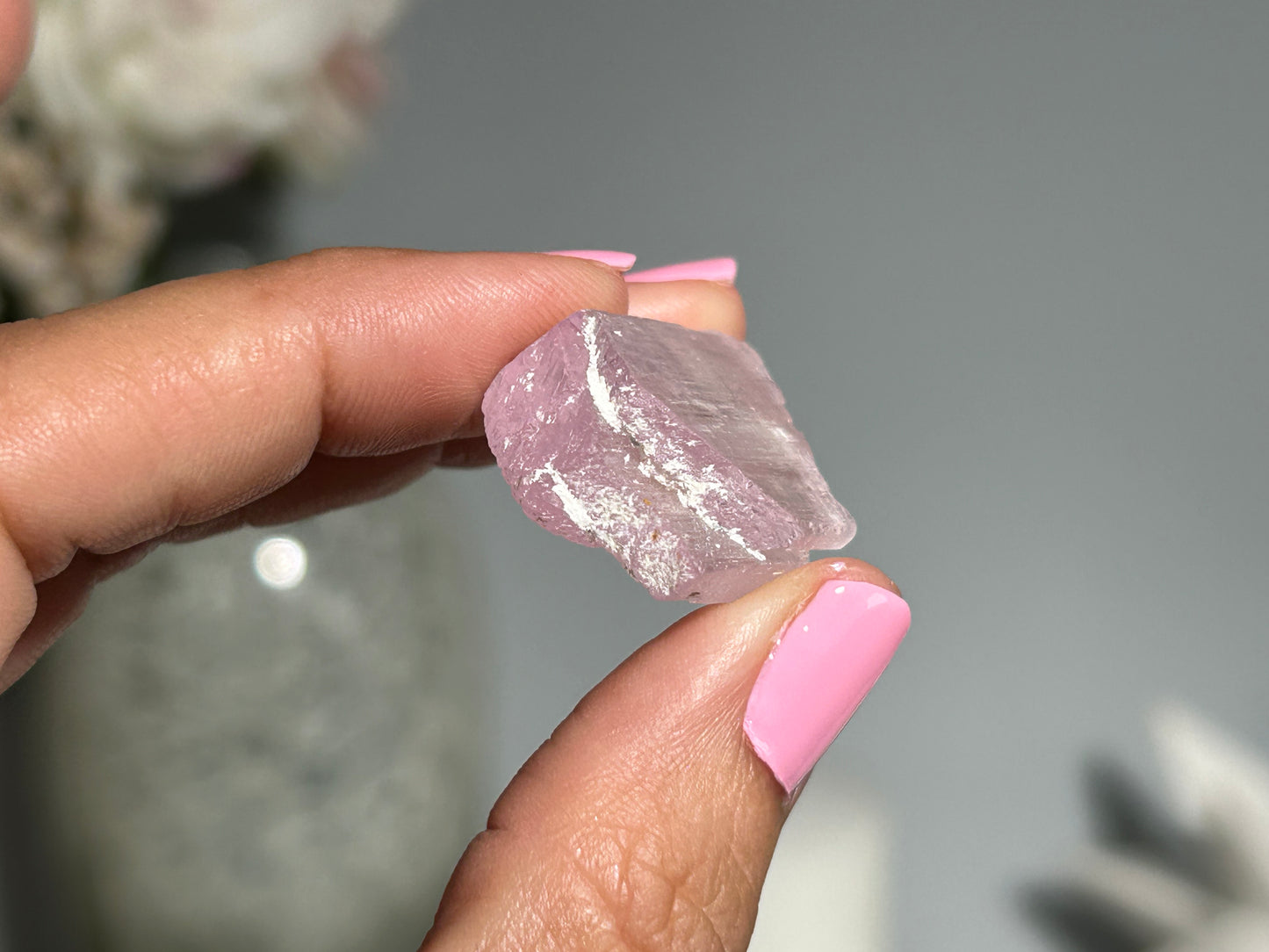 Natural Purple Kunzite Point (1.1", 28mm)