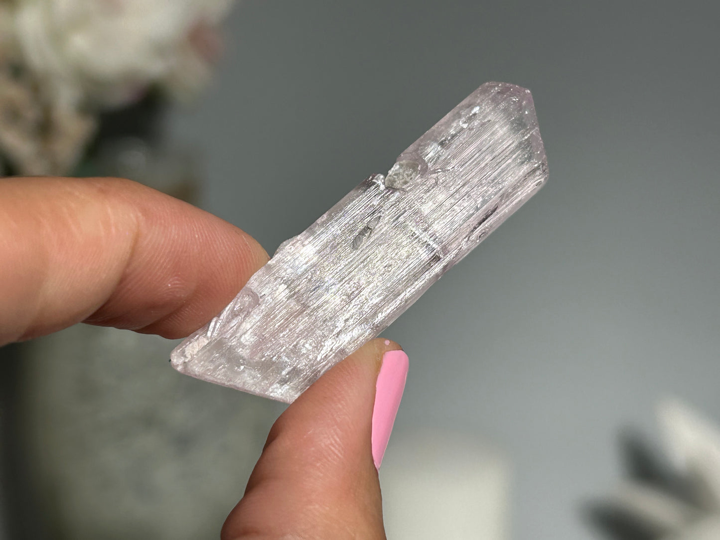 Natural Purple Kunzite Point (1.9", 48mm)