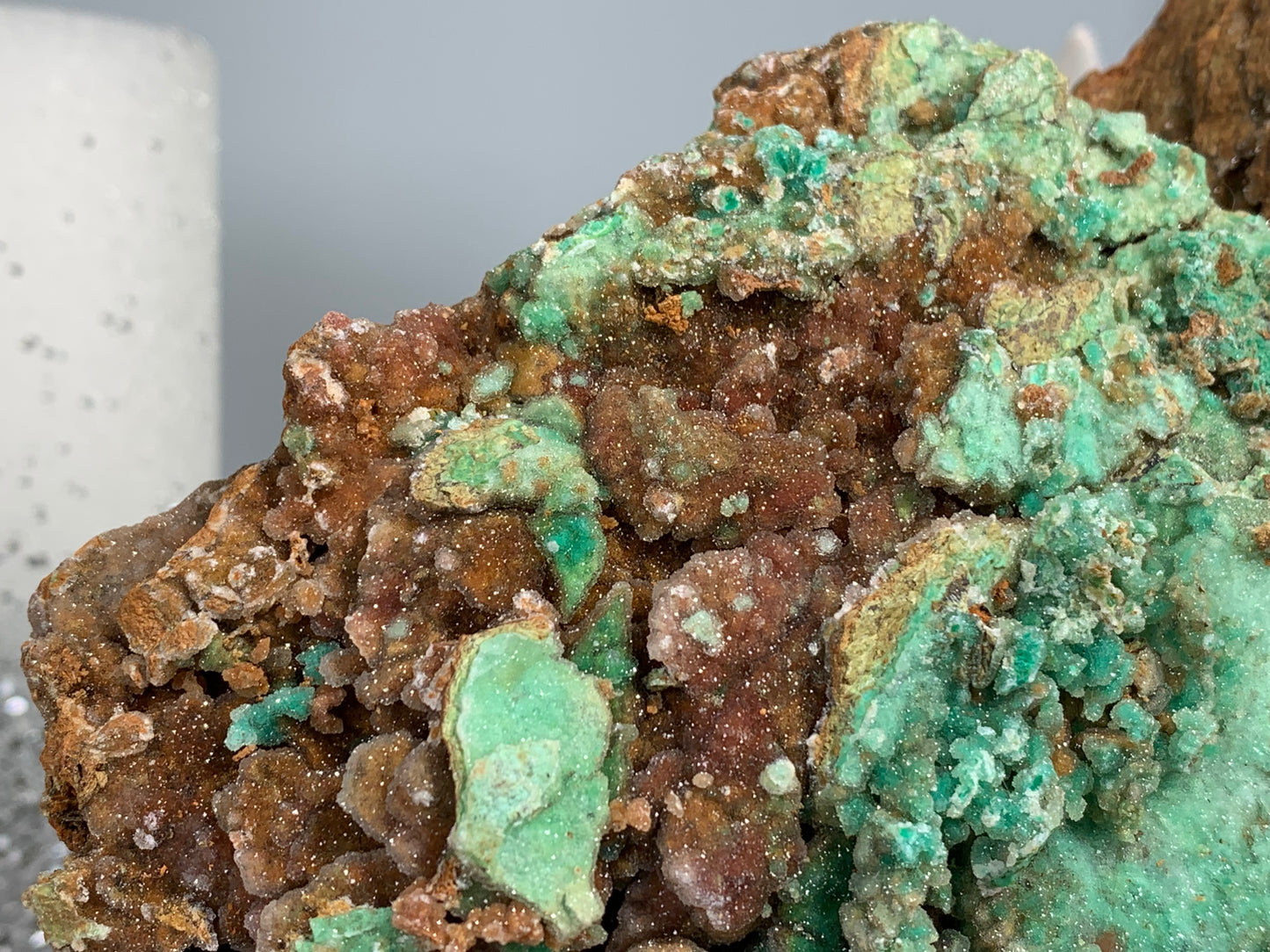 Druzy Chrysoprase (6.8", 174mm)