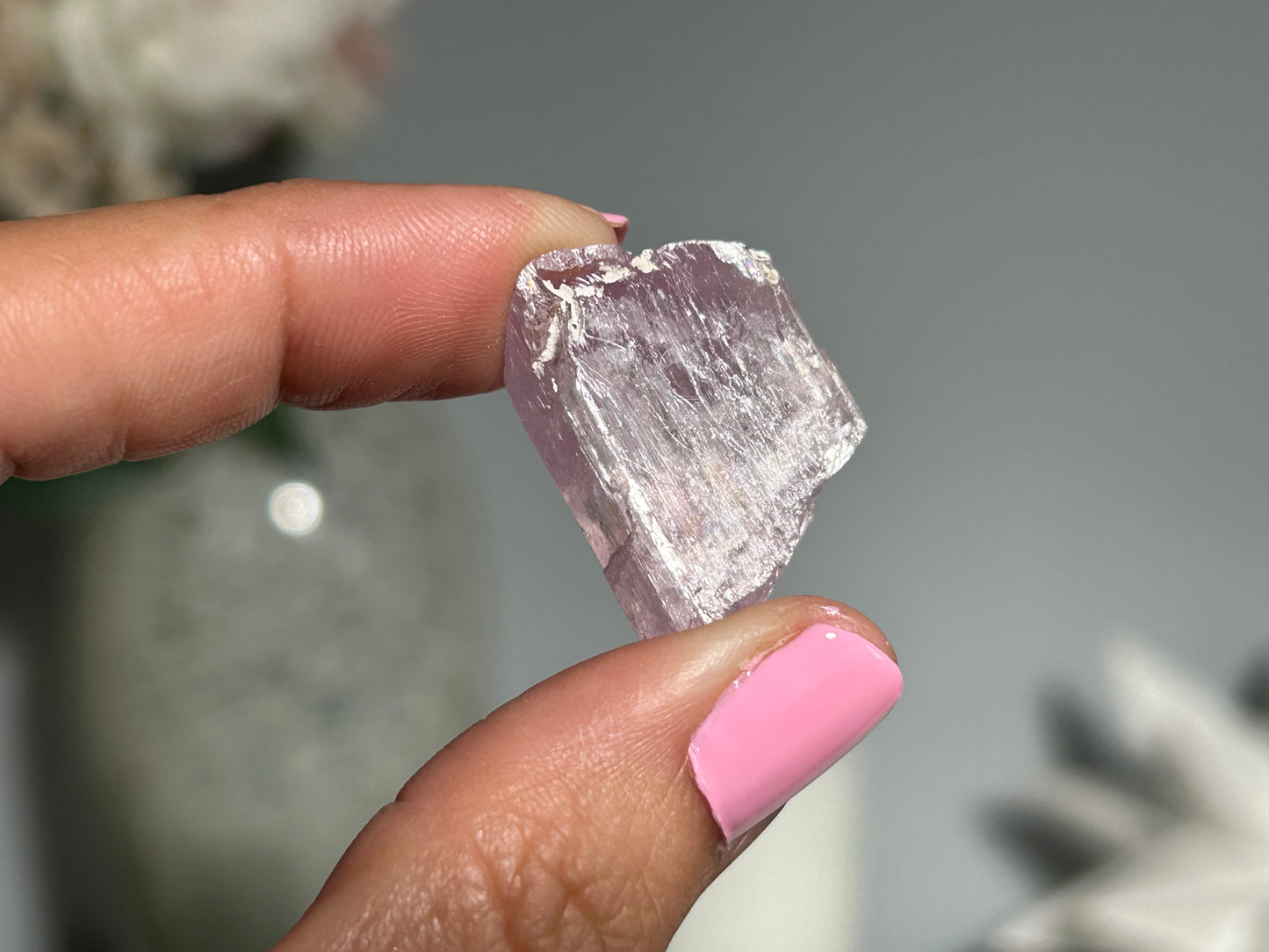 Natural Purple Kunzite Point (1", 25mm)