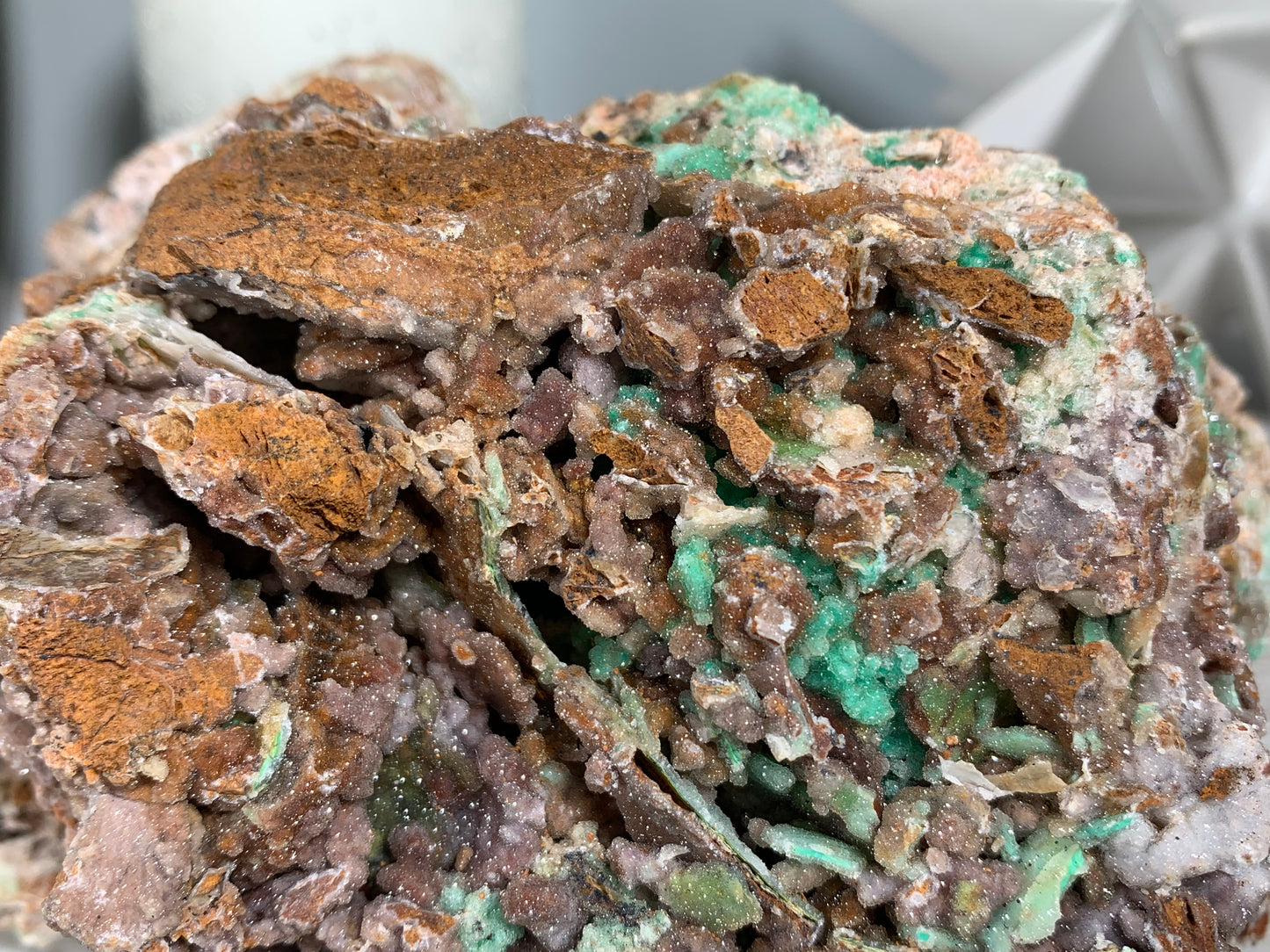 Druzy Chrysoprase (6.5", 165mm)