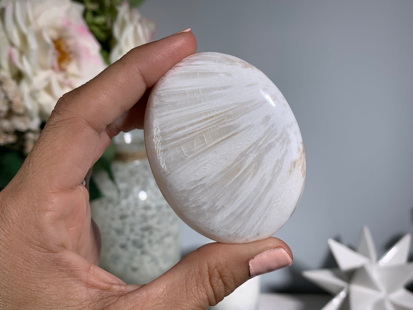 Medium Scolecite Palm Stone