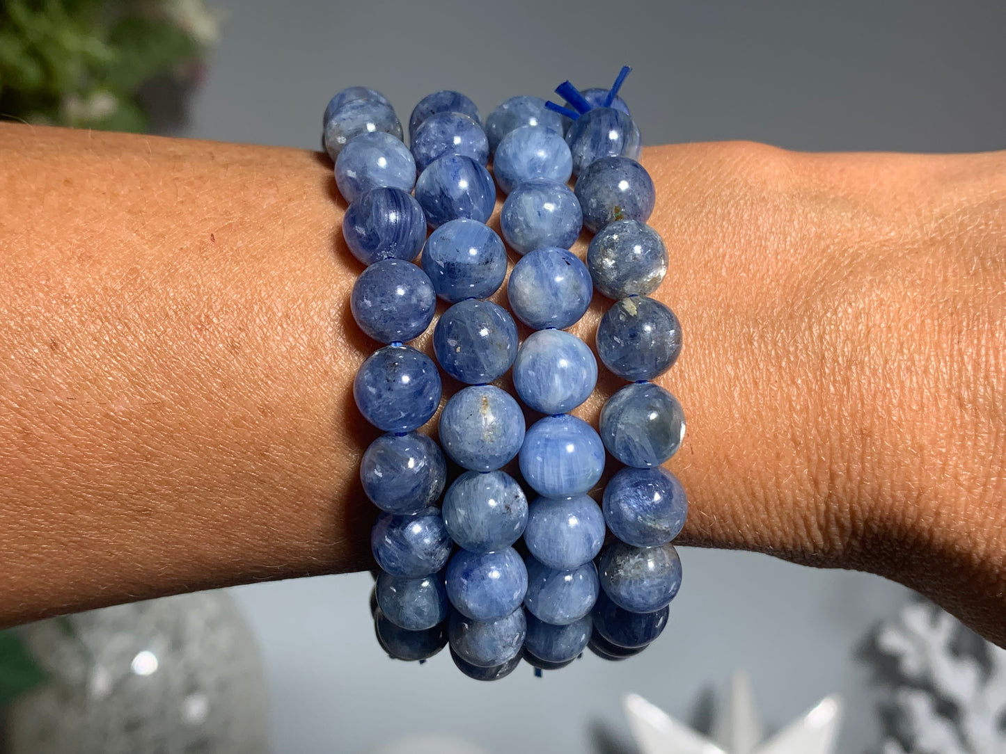 10mm Premium Kyanite Bracelet