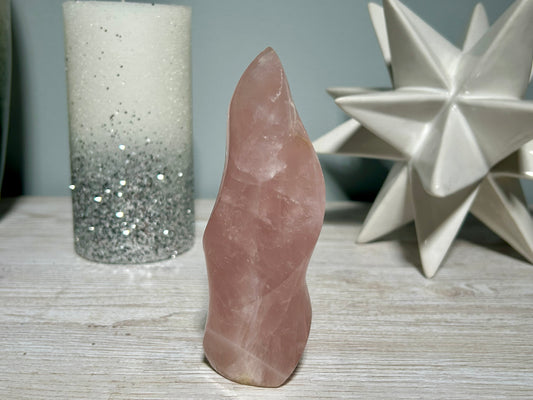 Rose Quartz Flame (5.2", 133mm)