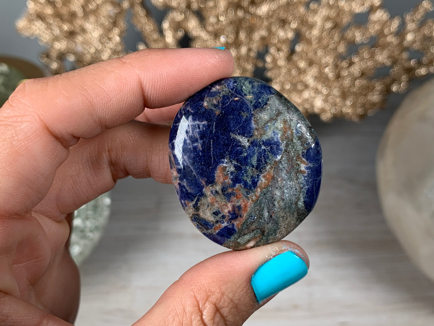 Flat Sodalite Palm Stone