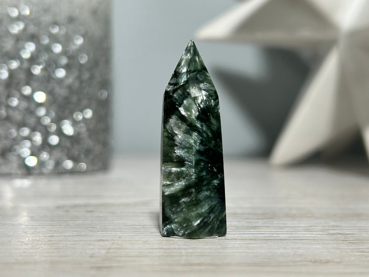 Seraphinite Tower (1.6", 41mm)