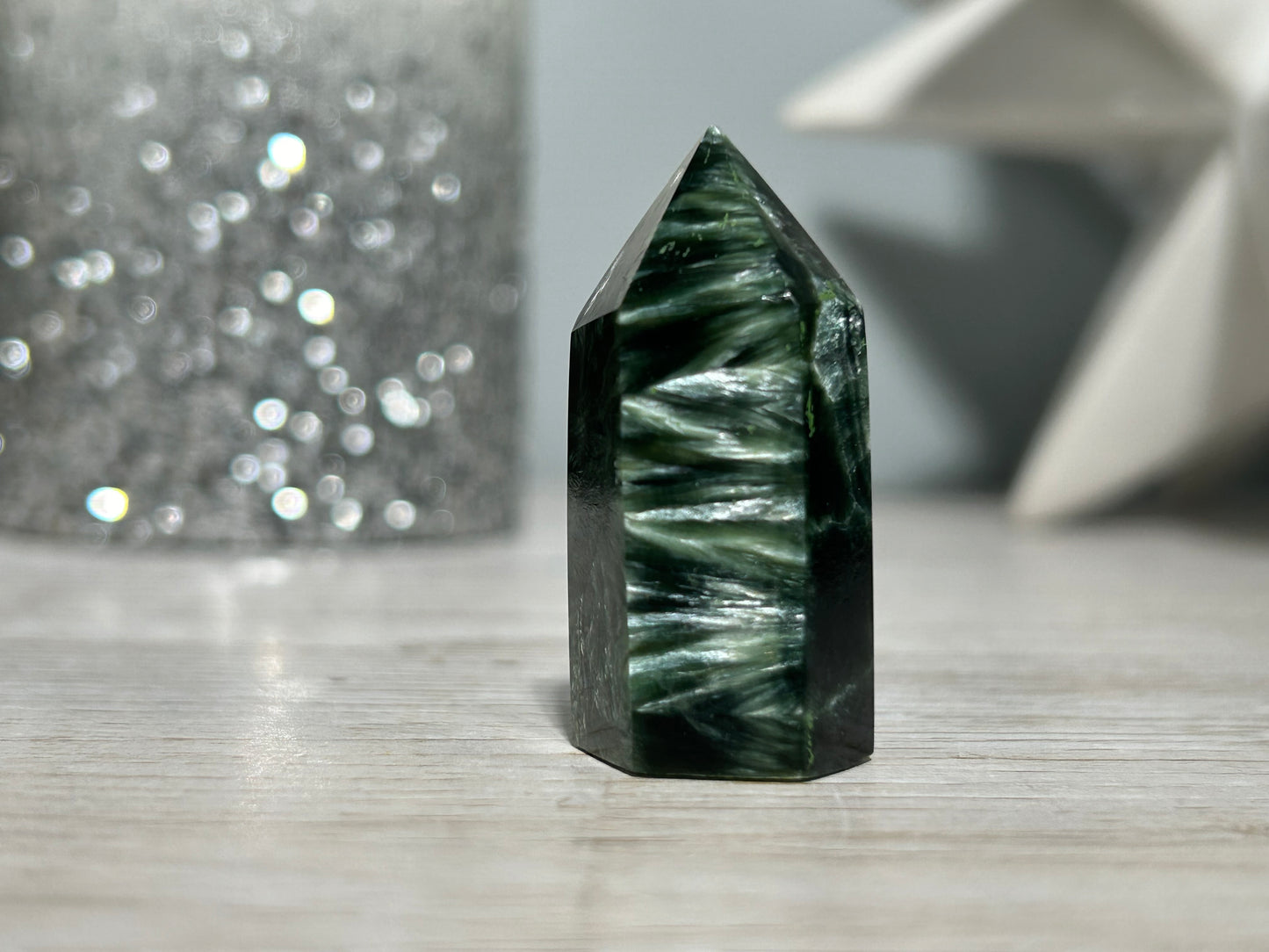 Seraphinite Tower (1.6", 41mm)