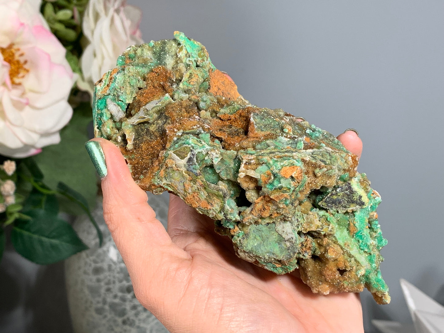 Druzy Chrysoprase (5.4", 136mm)