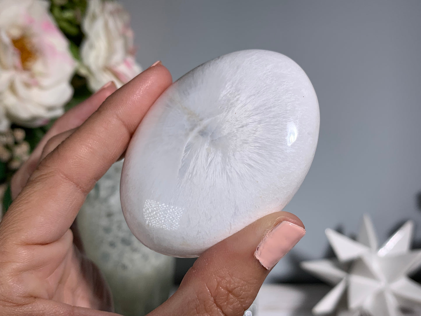 Large Scolecite Palm Stone