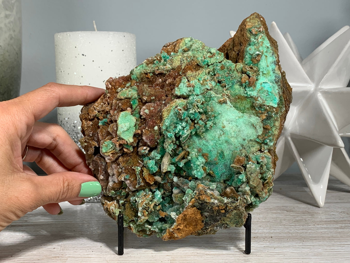 Druzy Chrysoprase (6.8", 174mm)