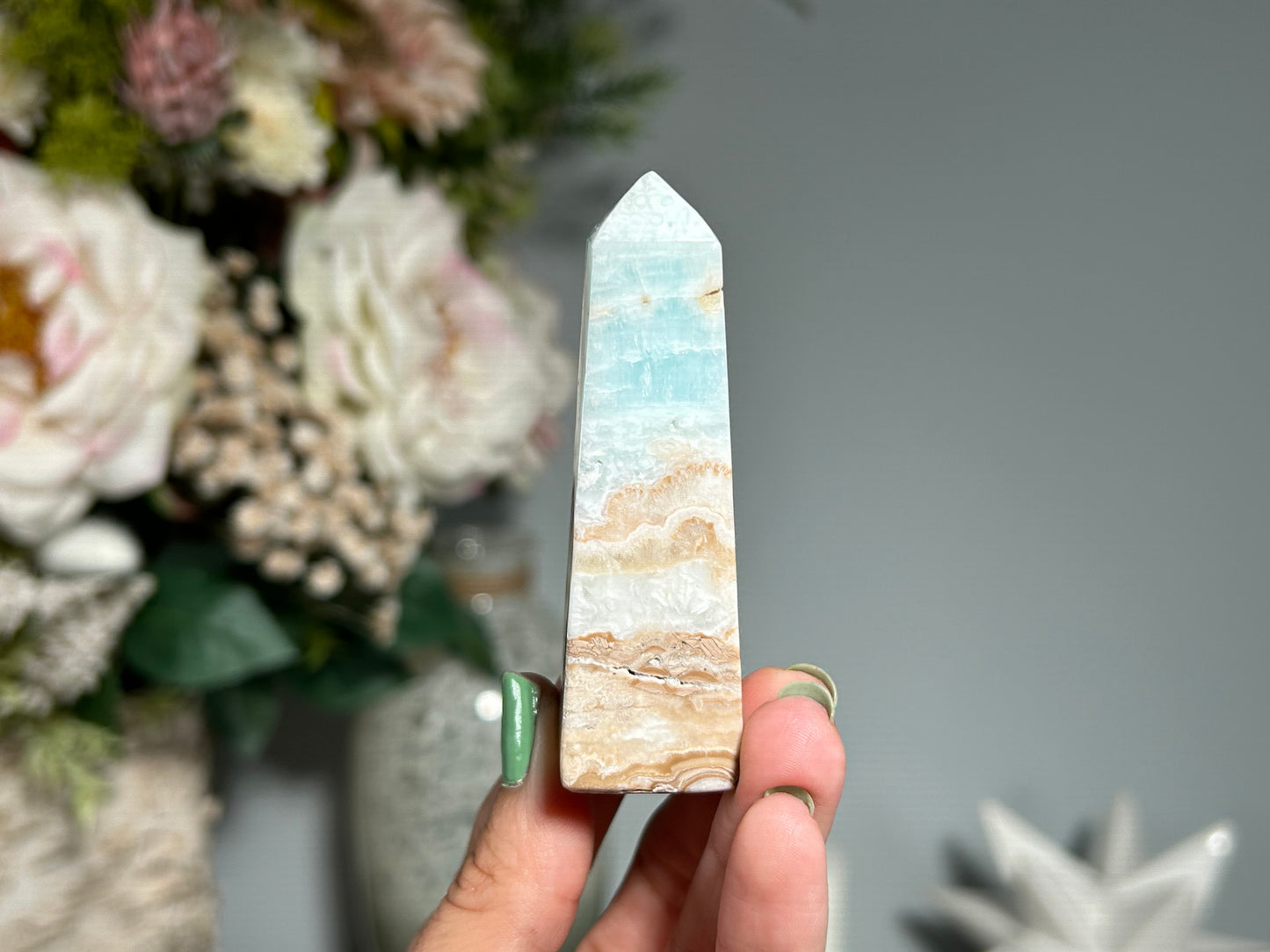 Caribbean Calcite Tower (3", 76mm)