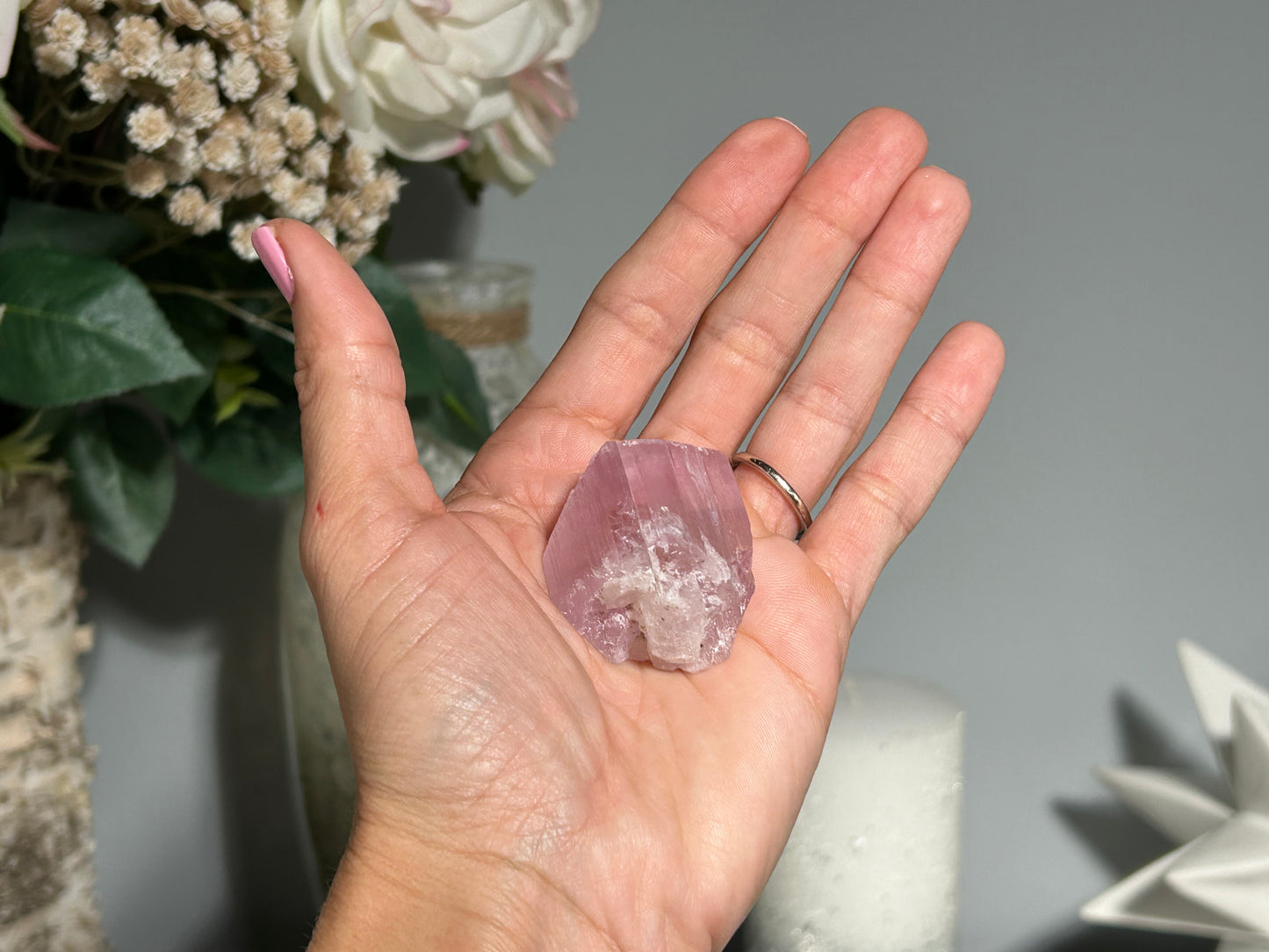 Natural Purple Kunzite Point (1.6", 40mm)