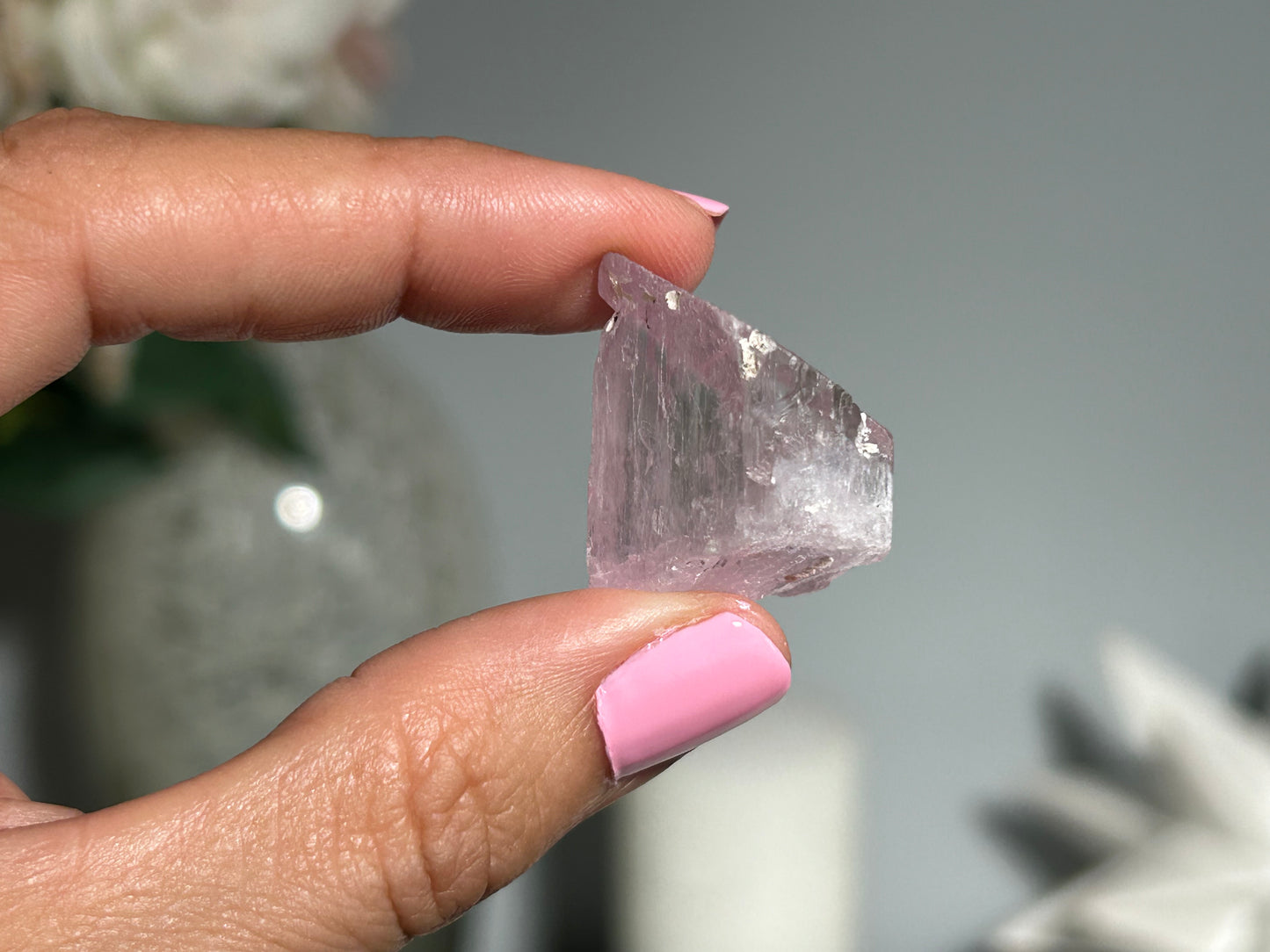 Natural Purple Kunzite Point (1", 25mm)