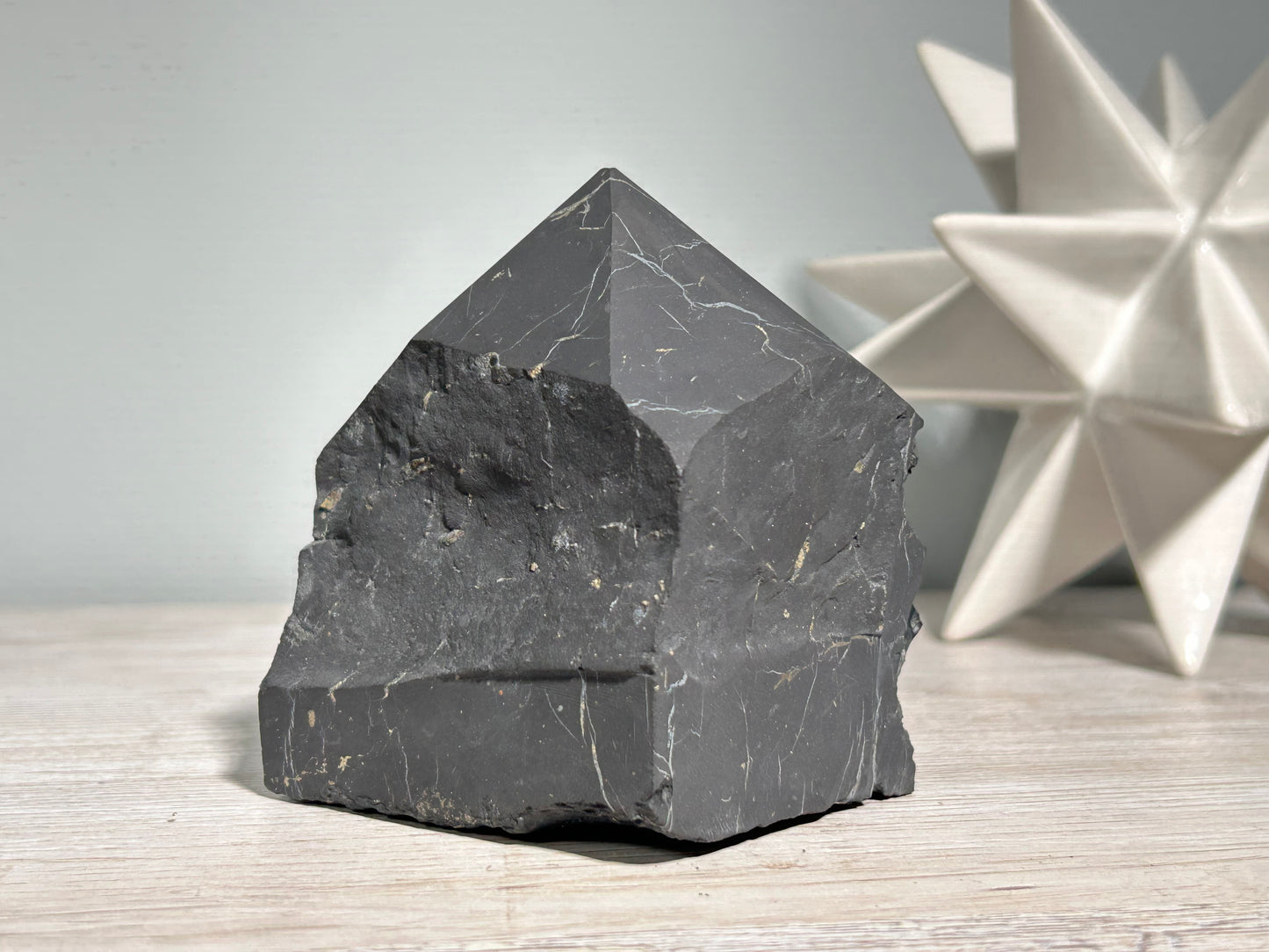 Shungite Half Raw Tower (3.9”, 100mm)