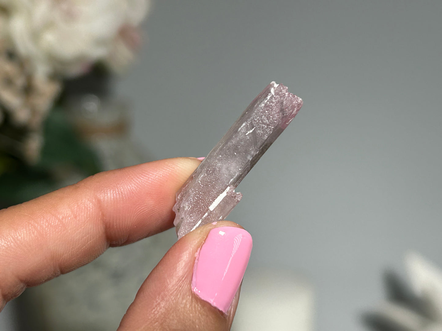 Natural Purple Kunzite Point (1.3", 34mm)