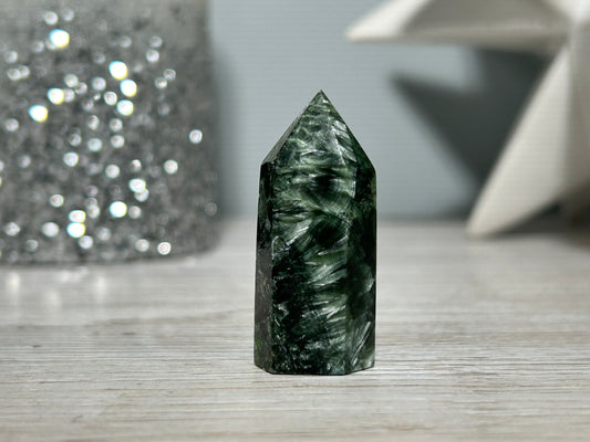 Seraphinite Tower (1.6", 40mm)