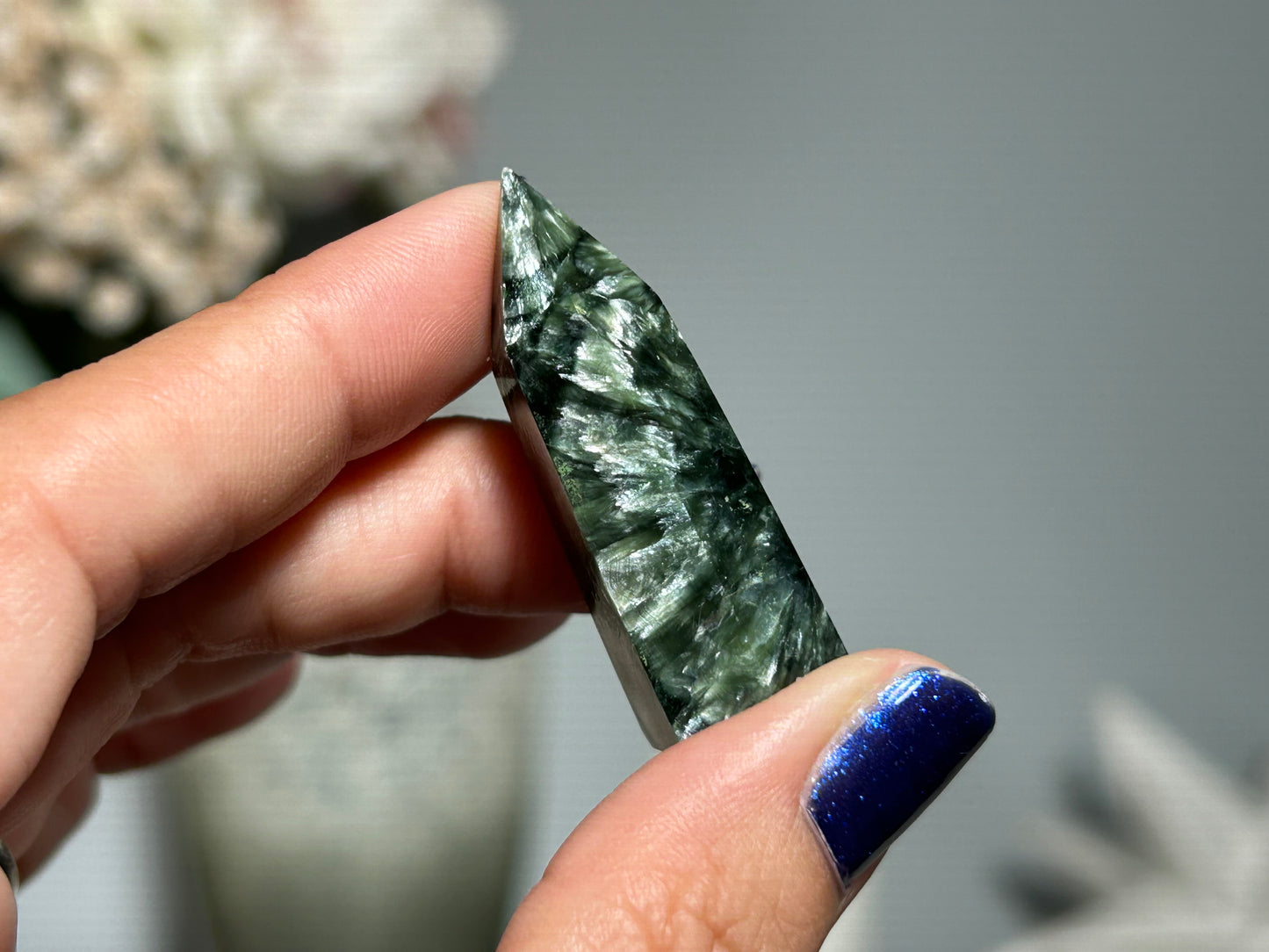 Seraphinite Tower (1.6", 41mm)