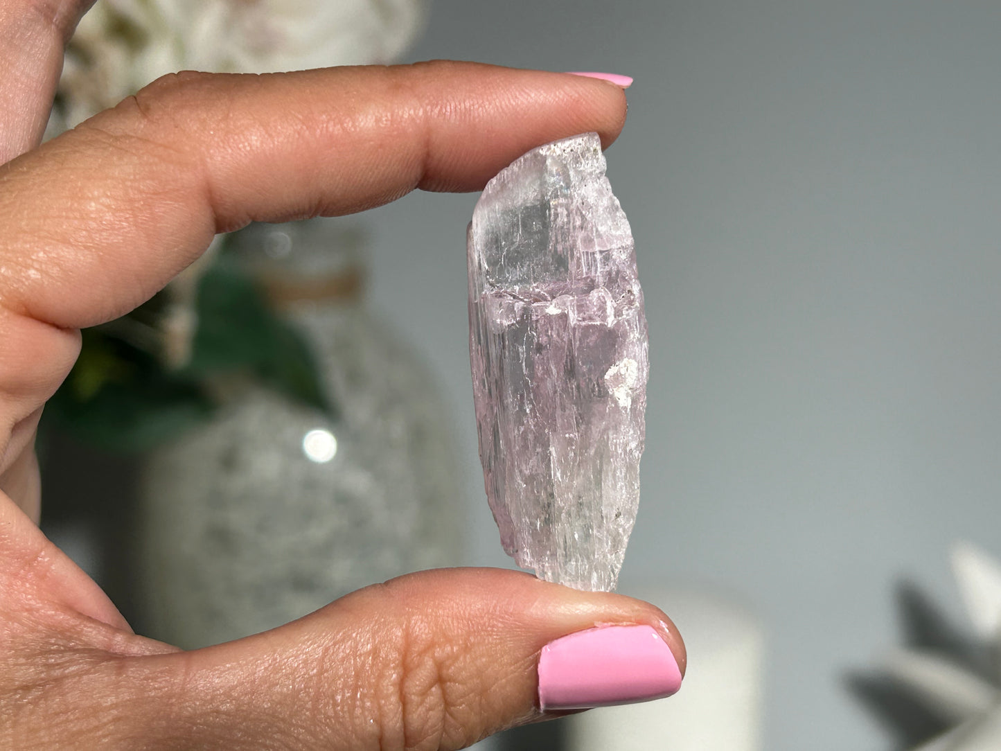 Natural Purple Kunzite Point (1.9", 48mm)