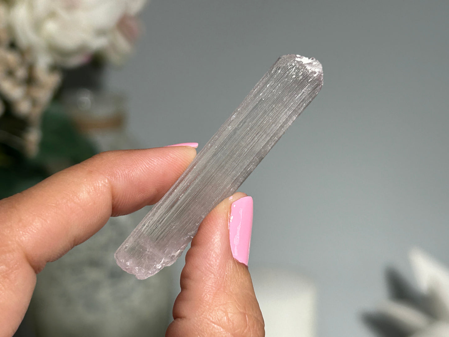 Natural Purple Kunzite Point (2.3", 58mm)