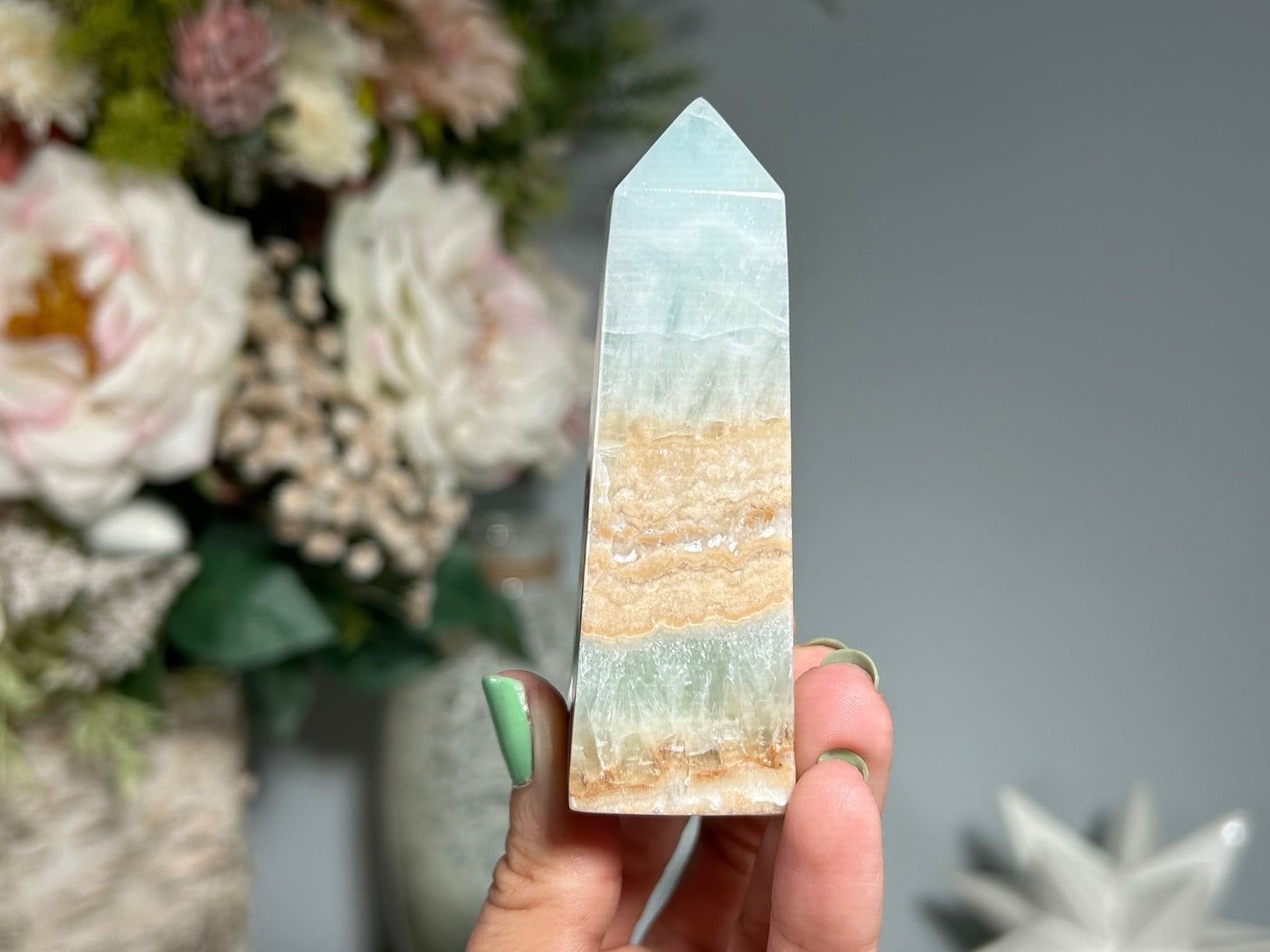 Caribbean Calcite Tower (3.4", 86mm)