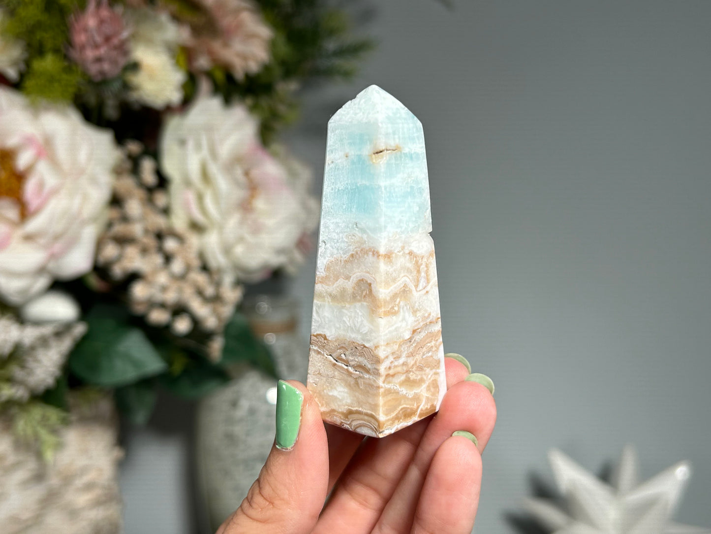 Caribbean Calcite Tower (3", 76mm)