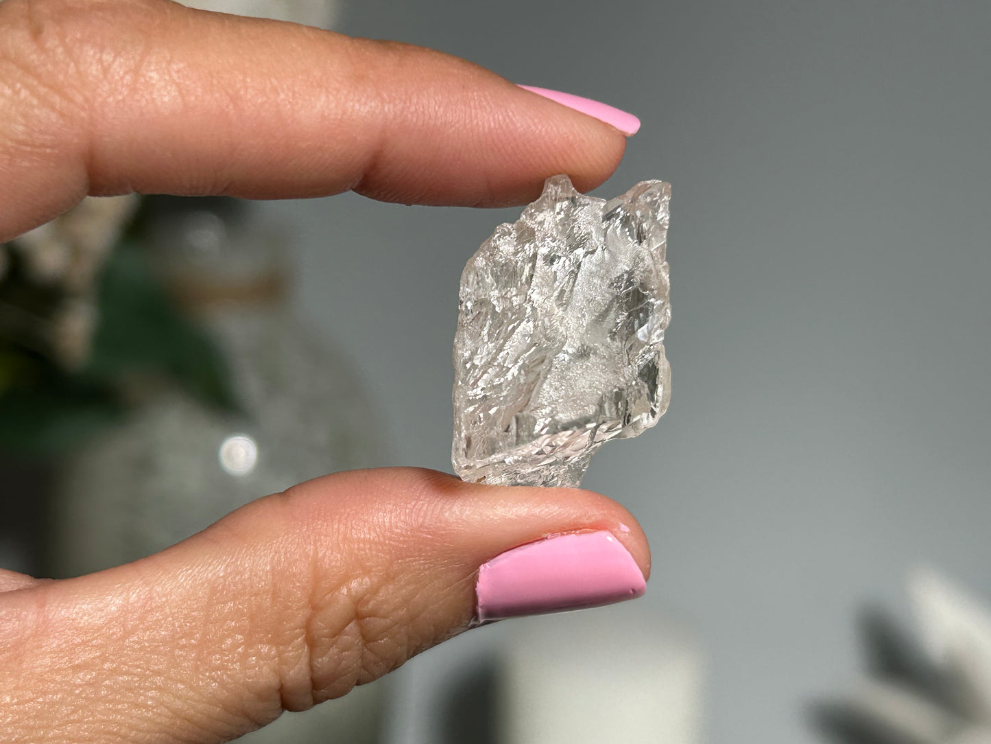 Natural Pale Yellow Kunzite Point (1.1", 28mm)