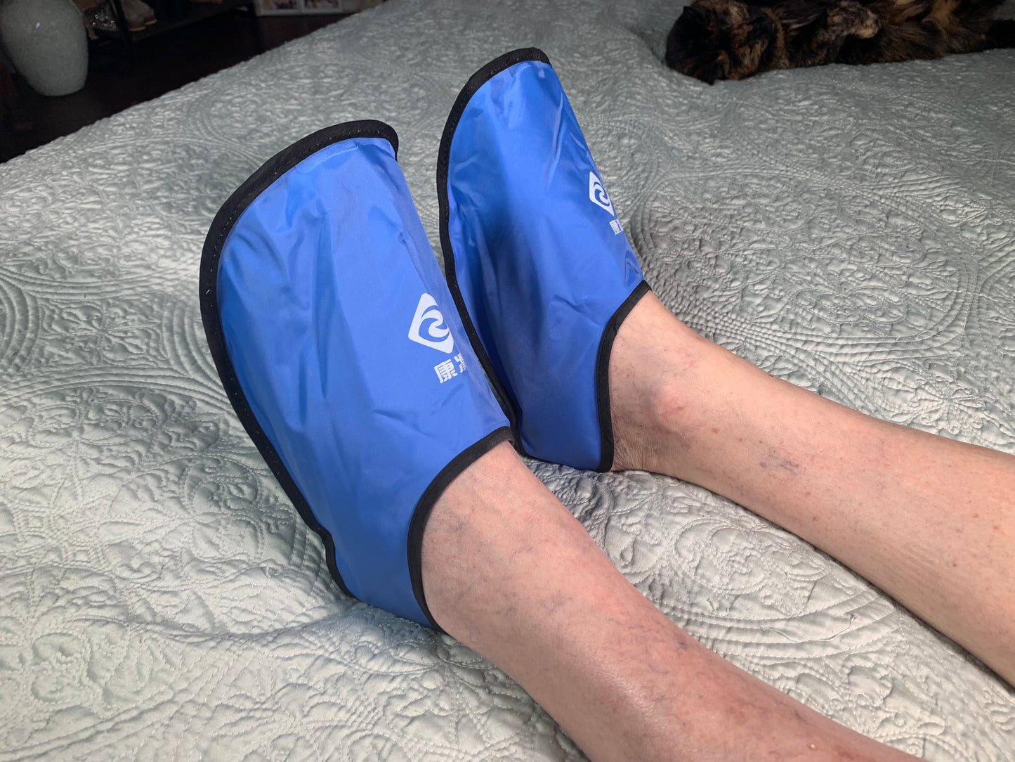 Set of 2 Hot/Cold Foot Packs