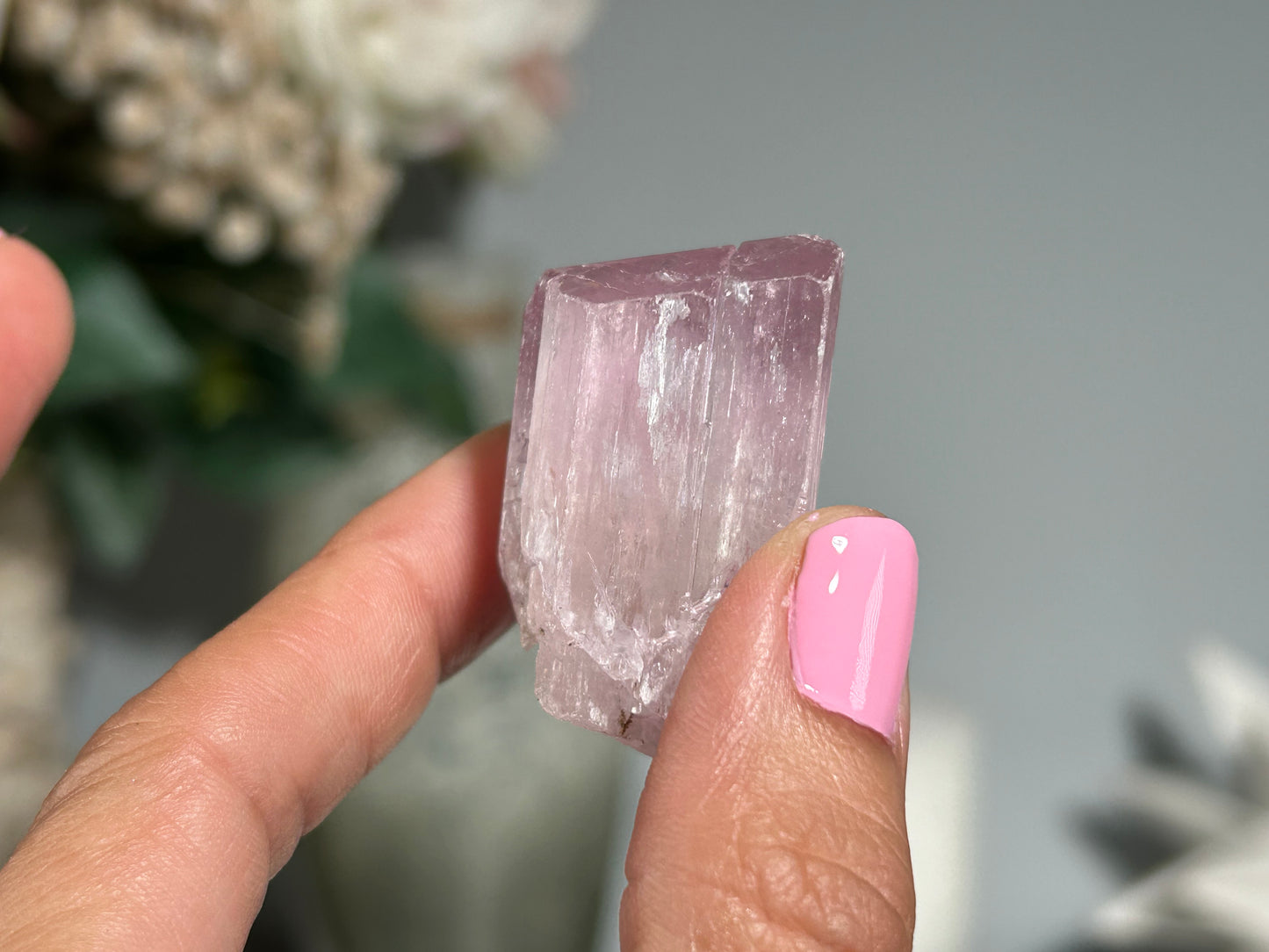 Natural Purple Kunzite Point (1.6", 40mm)