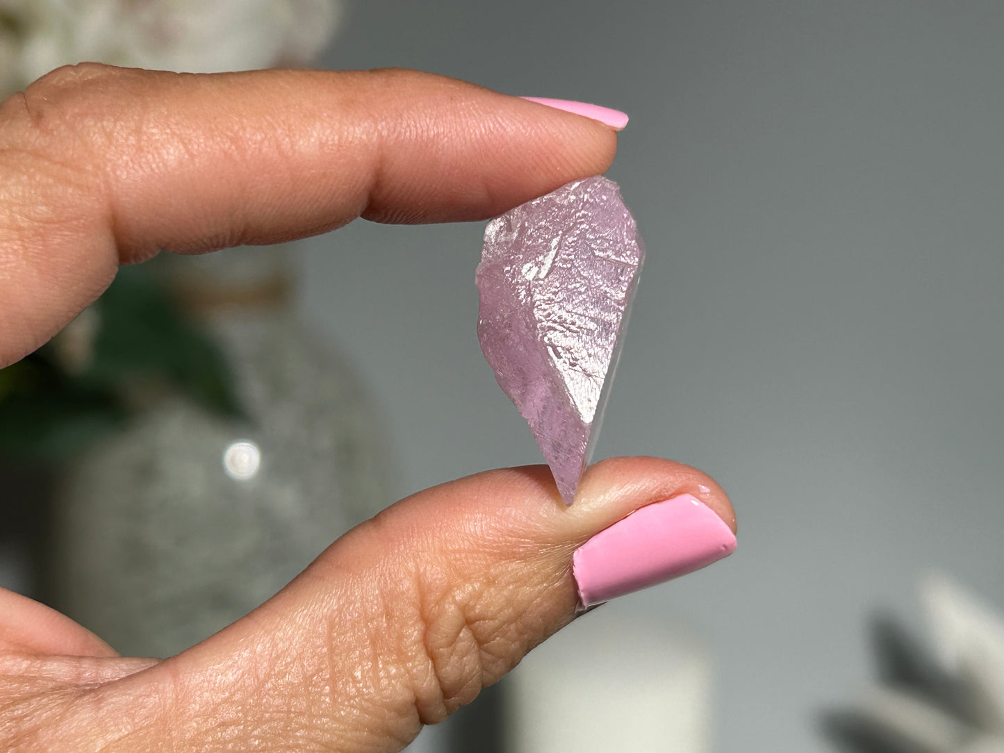 Natural Purple Kunzite Point (1", 26mm)