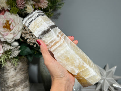 Tri-Color Calcite (8.7", 220mm)