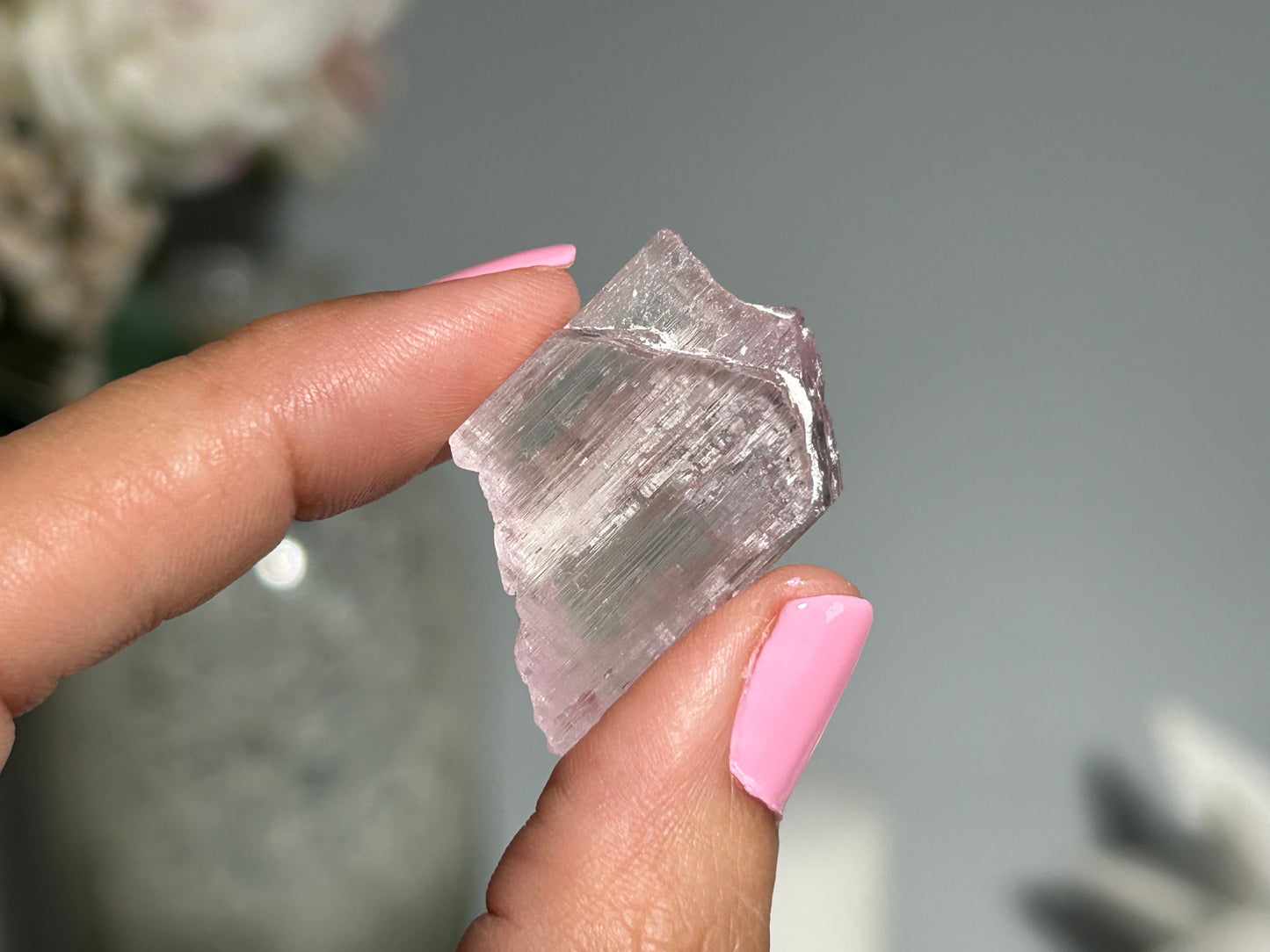 Natural Purple Kunzite Point (1.1", 28mm)