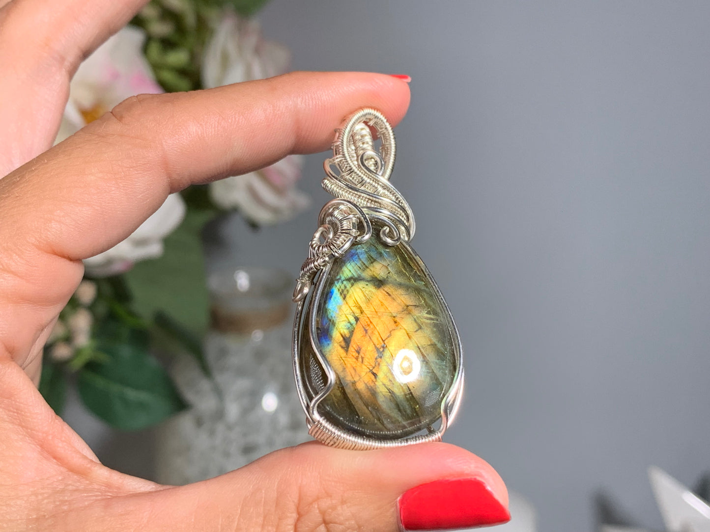 Wire Wrapped Labradorite Pendant (2.2" 56mm)