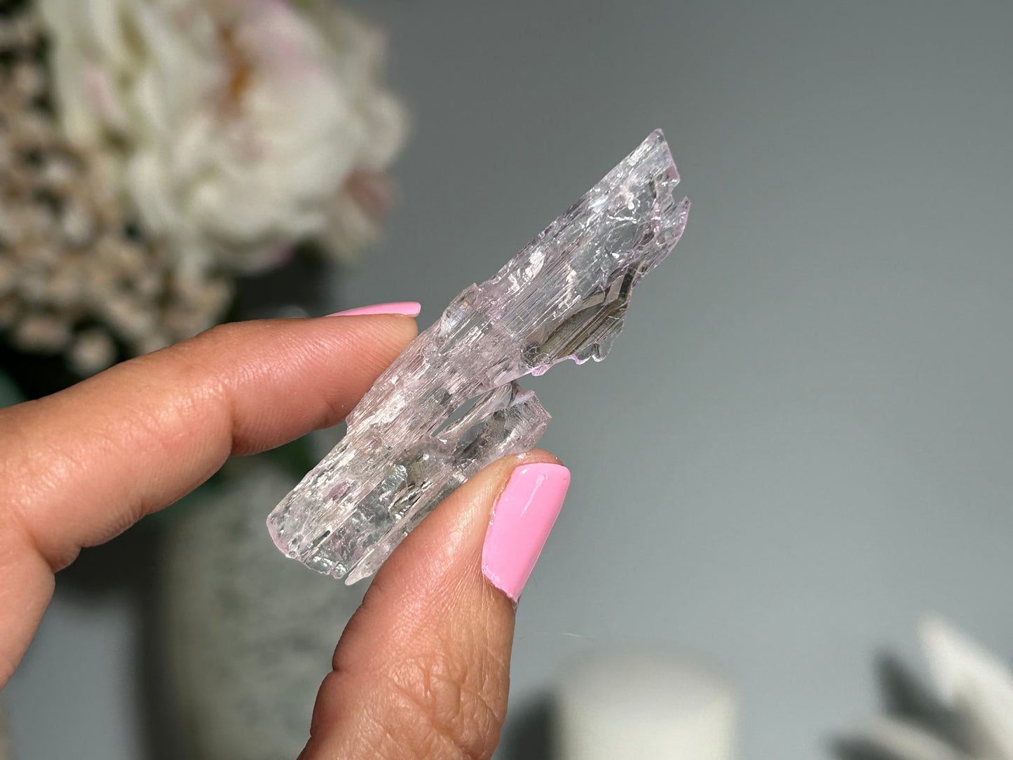 Natural Purple Kunzite Point (2.2", 55mm)