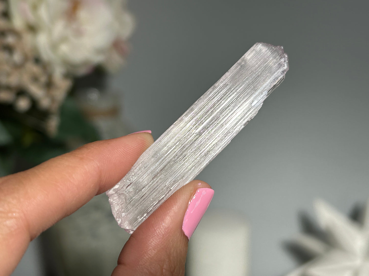 Natural Purple Kunzite Point (2.5", 65mm)