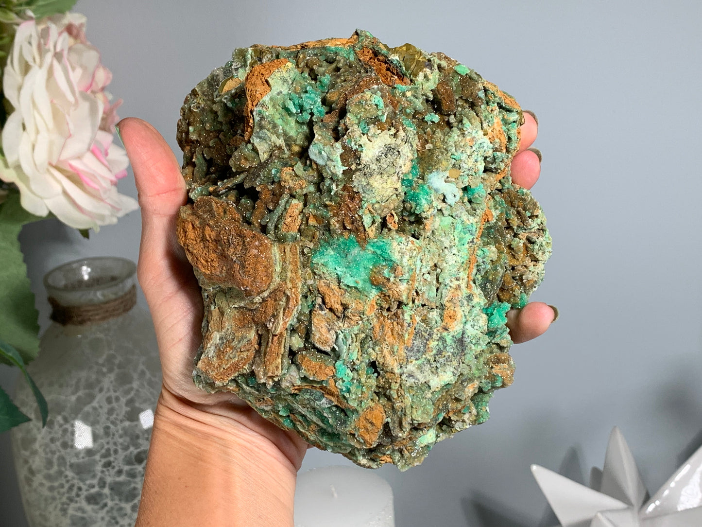 Druzy Chrysoprase (5.9", 150mm)