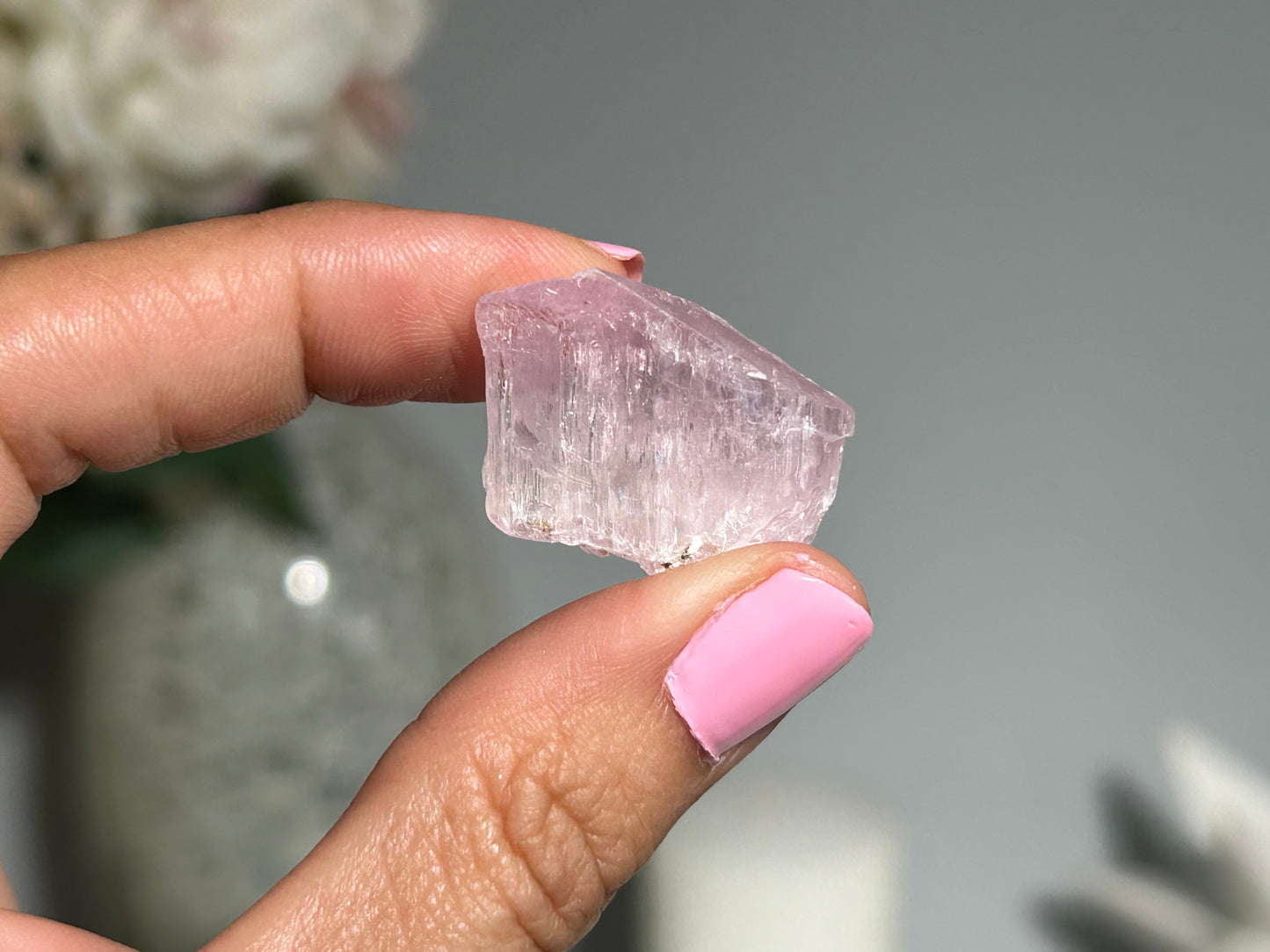 Natural Purple Kunzite Point (1", 26mm)