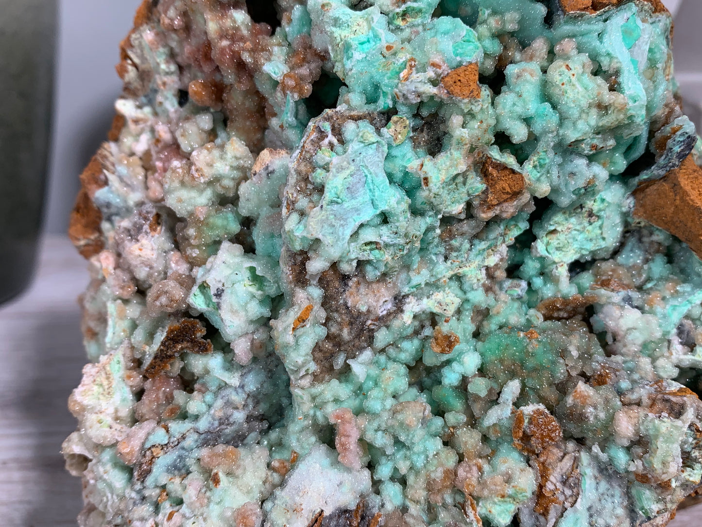 Druzy Chrysoprase (6.1", 155mm)