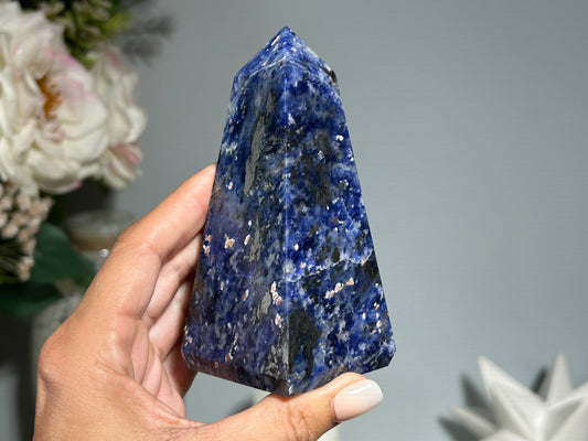 Sodalite Tower (4.2", 108mm)