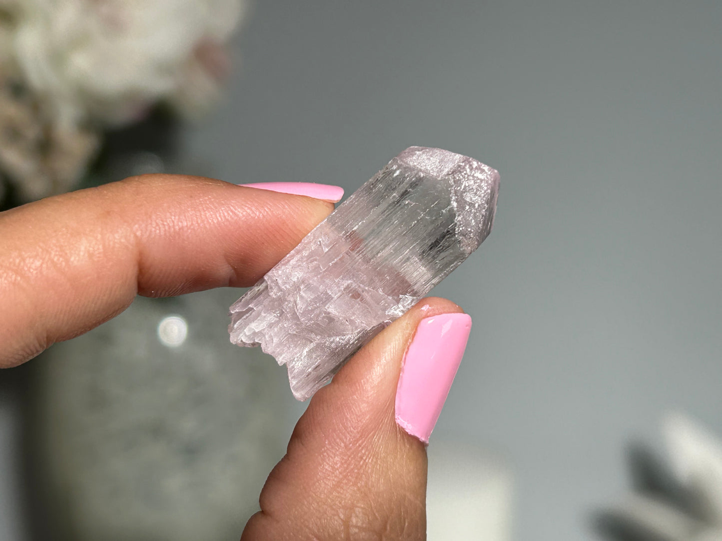 Natural Purple Kunzite Point (1.25", 32mm)