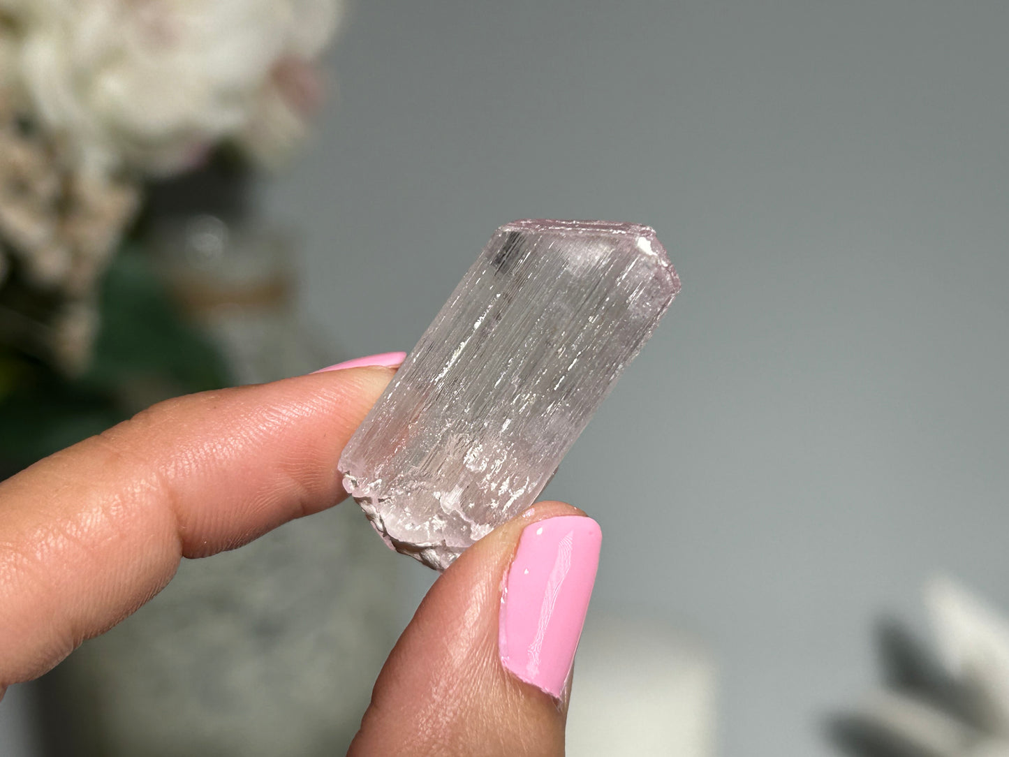 Natural Purple Kunzite Point (1.3", 34mm)