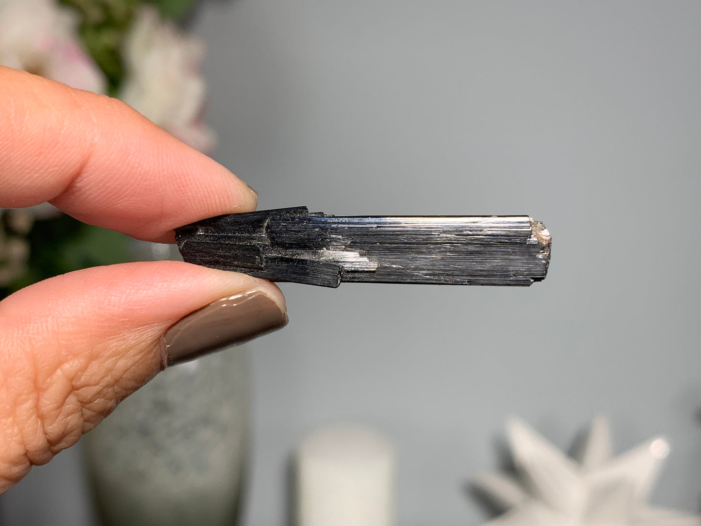 Natural Black Tourmaline (1.7", 42mm)