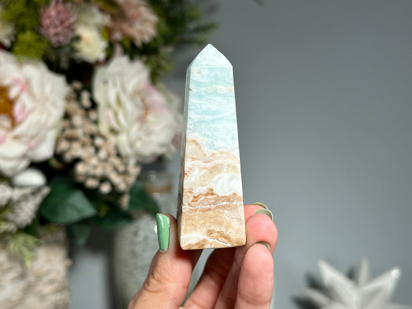 Caribbean Calcite Tower (3", 76mm)