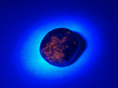 Yooperlite Pebble (0.9", 22mm)