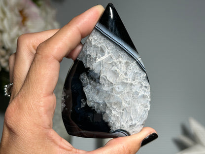 Black Agate Freeform (3.25", 83mm)