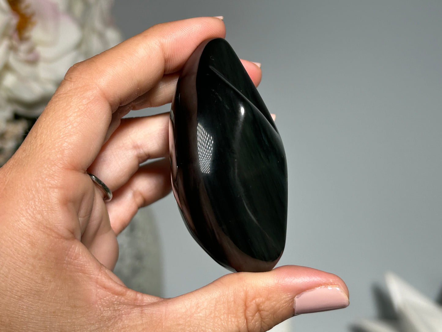 Rainbow Obsidian Star (2.7", 68mm)